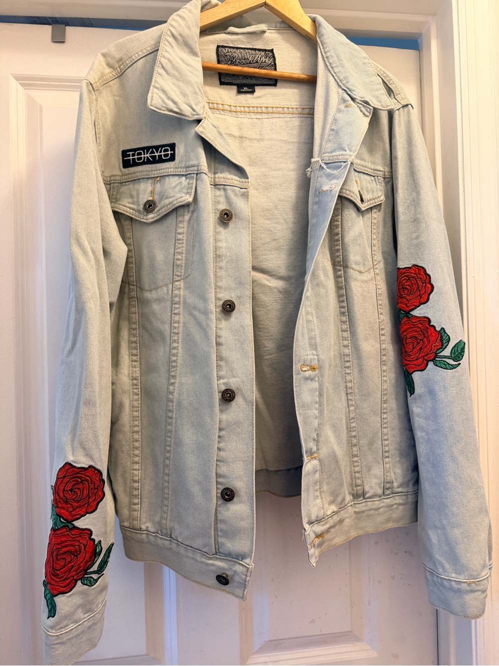 Trademark Brooklyn | Light Wash Denim Jacket with Red Rose Patches - Tokyo Patch